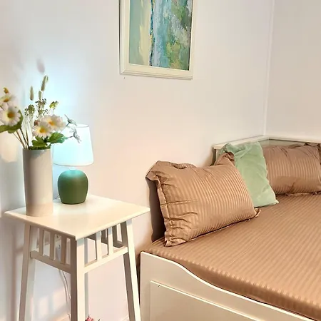 Sleep & Go Floreasca-tei Apartment